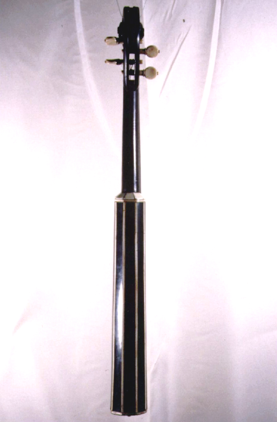 Pochette (instrument)_1